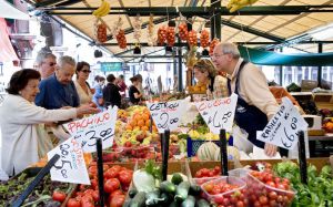 Einkaufen auf dem Markt
